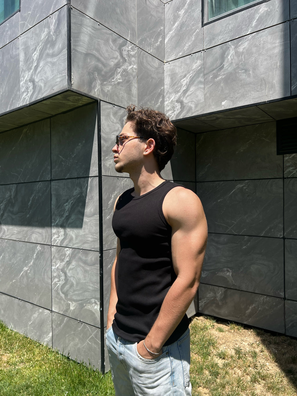 Siyah Fit Atlet