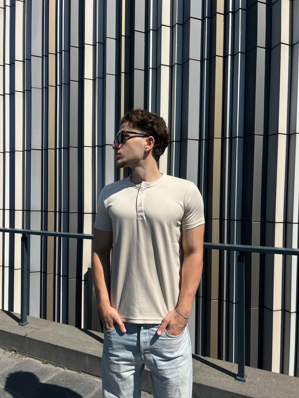 Bej Henley Yaka Tshirt