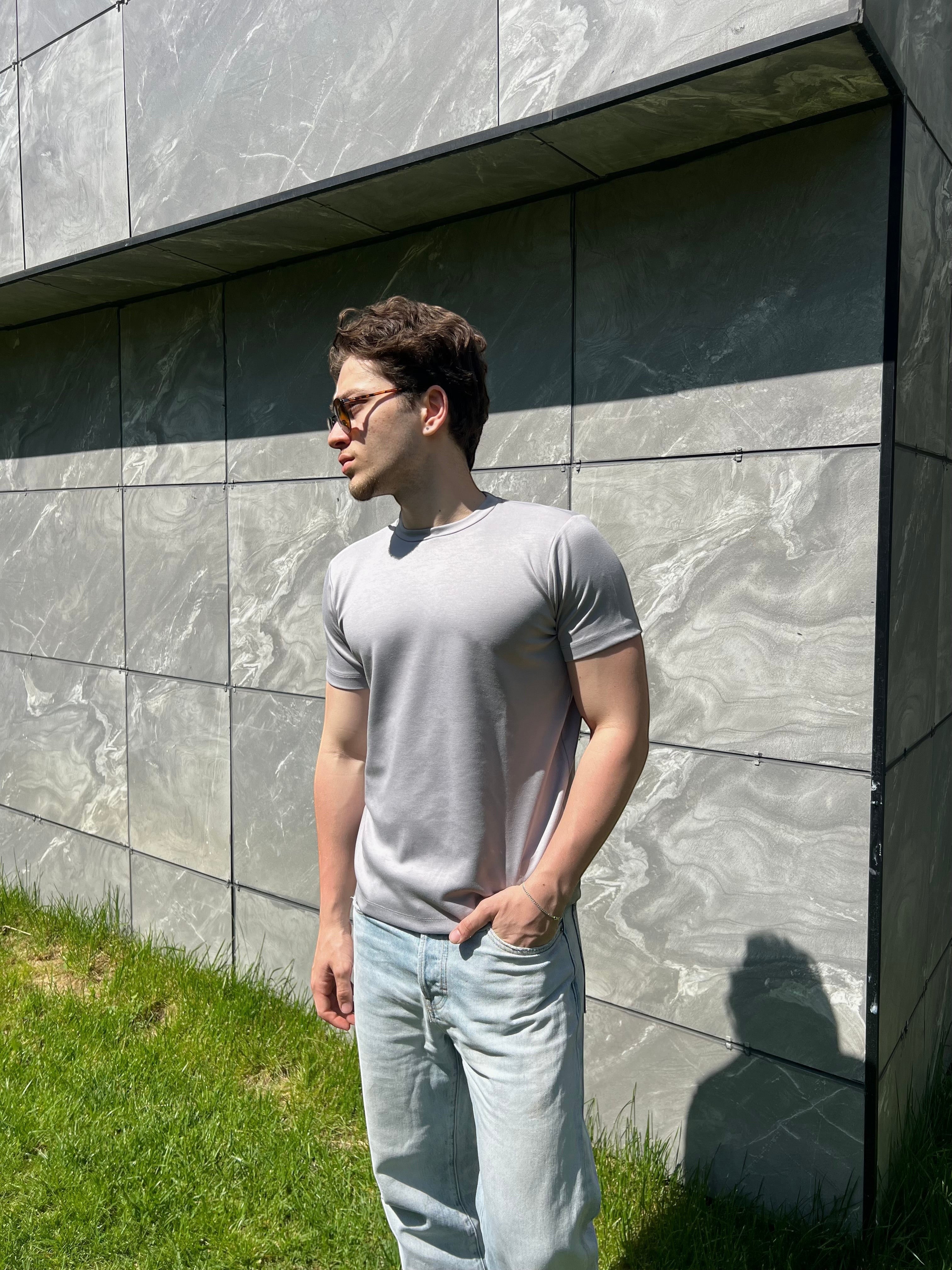 Açık Gri Fitted Tshirt