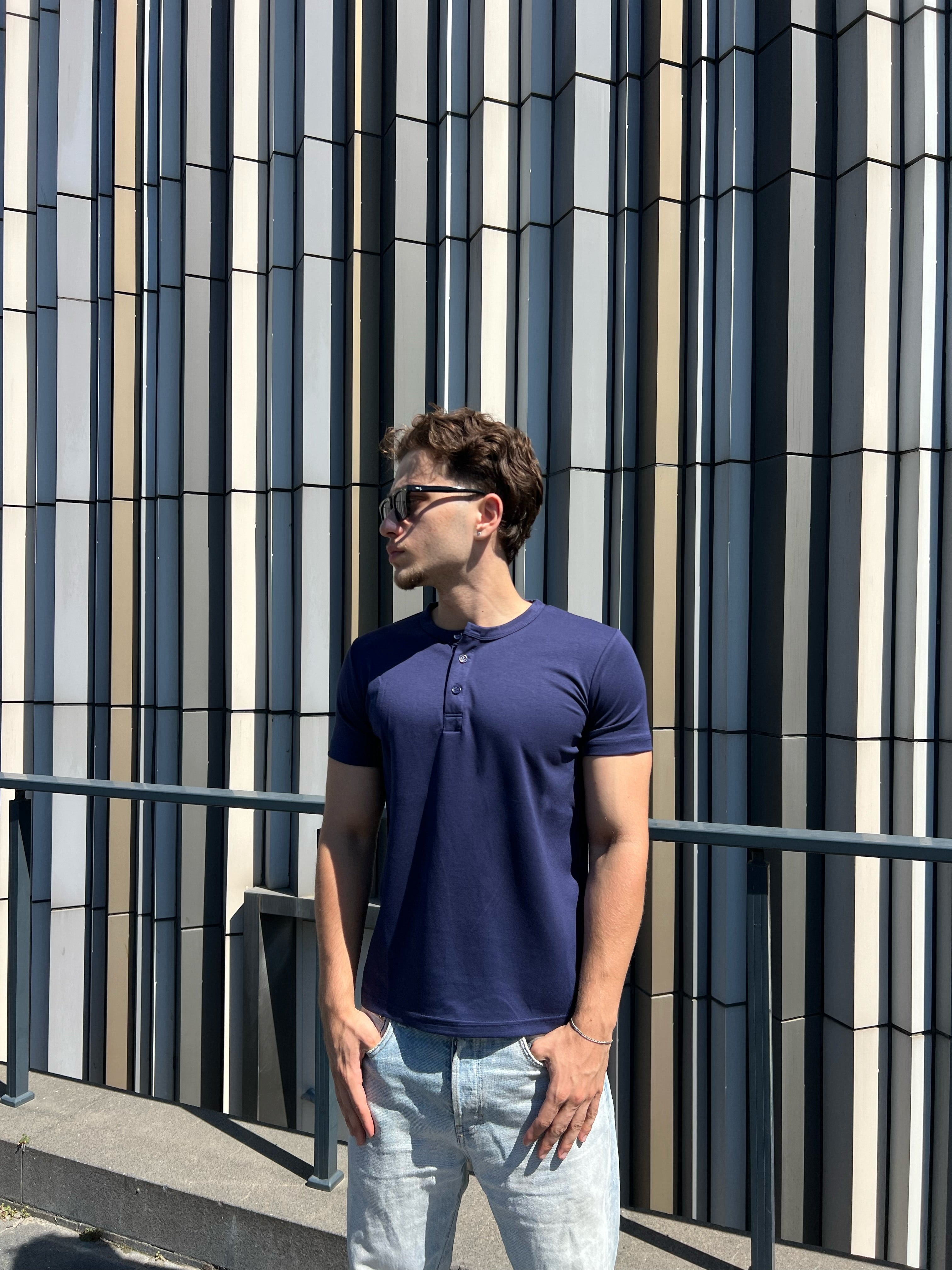 Lacivert Henley Yaka Tshirt