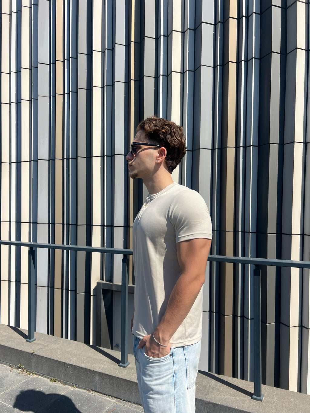 Bej Henley Yaka Tshirt